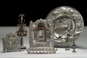 silver decorative objects